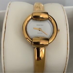 Gucci Gold and White Vintage-Inspired Watch